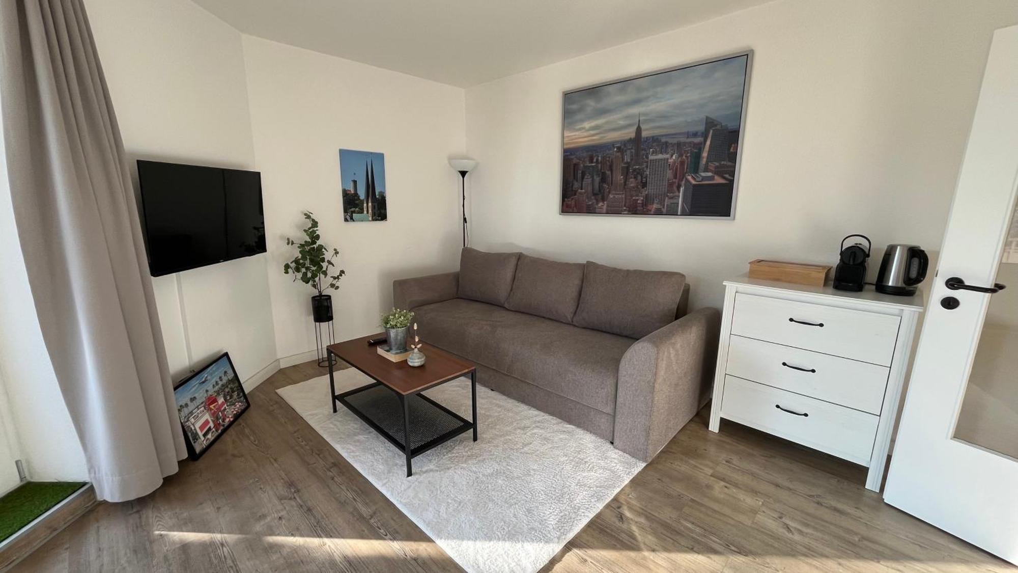 Home By Doni I Apartment An Der Kunsthalle I Parkplatz & Balkon ビーレフェルト エクステリア 写真